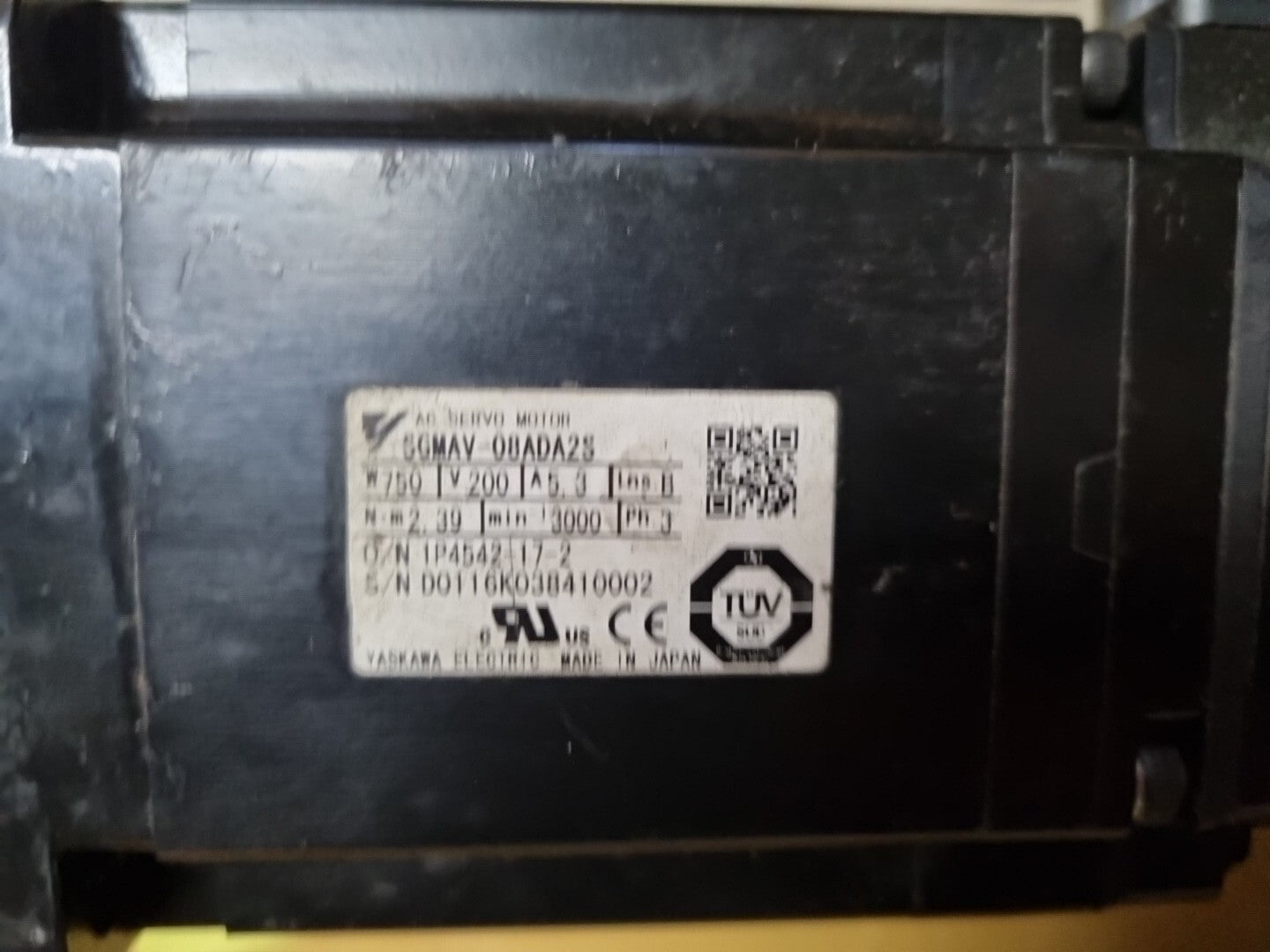 1PCS Neu Yaskawa Servo Motor SGMAV-08ADA2S new old stock