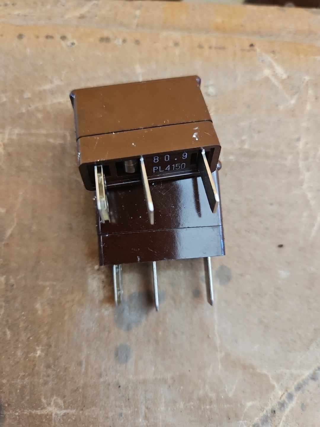 1 x Daito 80.9PL4150 Alarmsicherung, Alarm / Sicherung, FUSE DYTO, 15A, 250V NEU