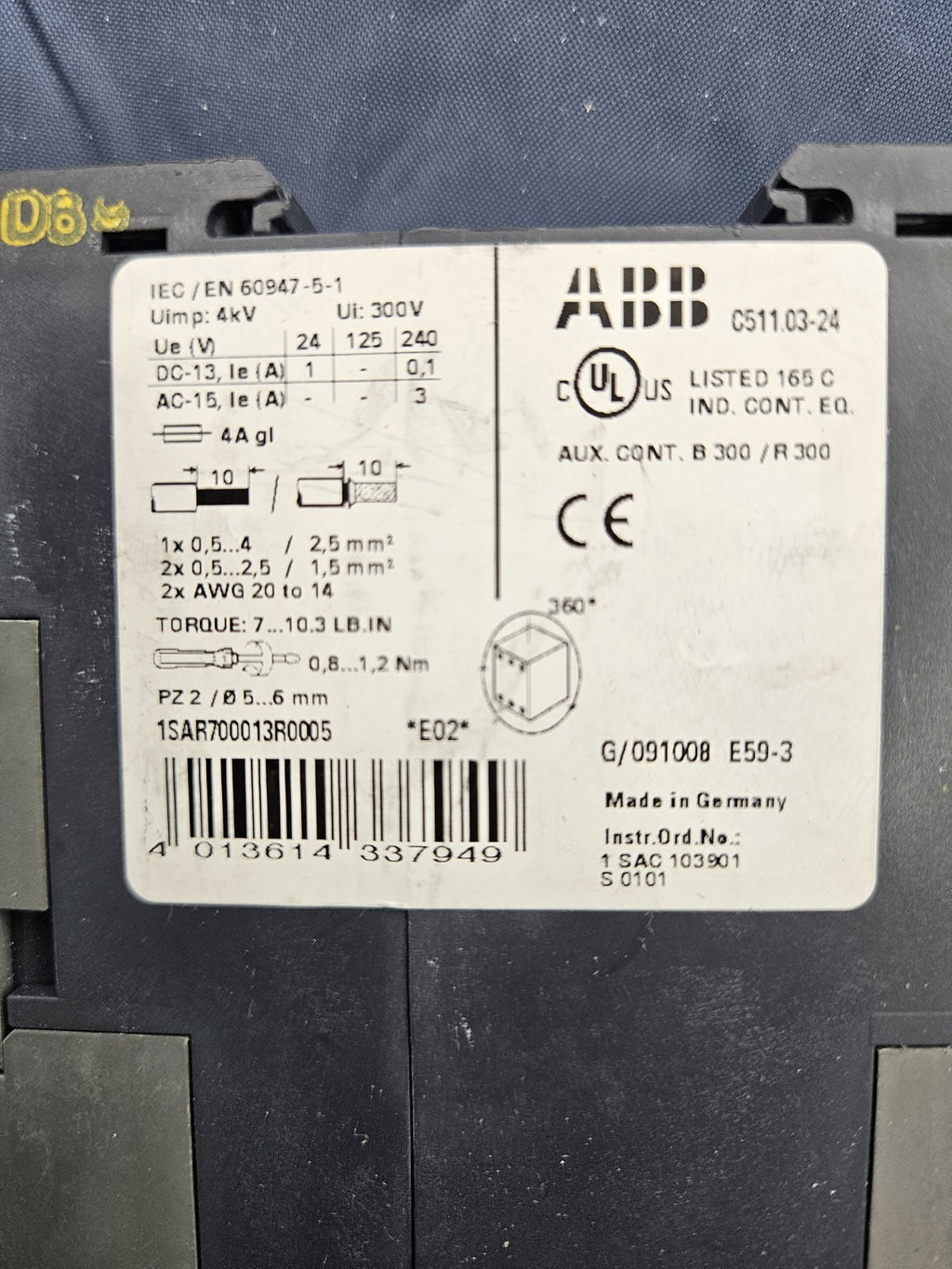 ABB Temperaturmonitor 1SAR700013R0005, C511.03-24, PT100 24VCA New/No Box Neu