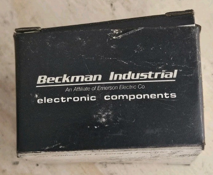 Beckman RB Helipot A-R5K-L.25, 8342 Duodial Turns Counting Dial *NEW in a Box*