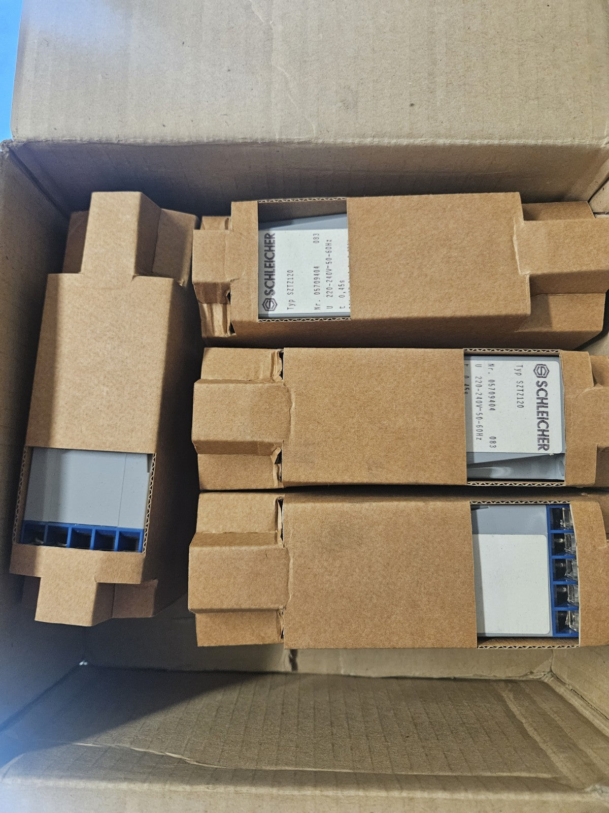 SCHLEICHER SZTZ120, 05709404, ZEITRELAIS, Schaltrelais, Neu/ovp, New In Box
