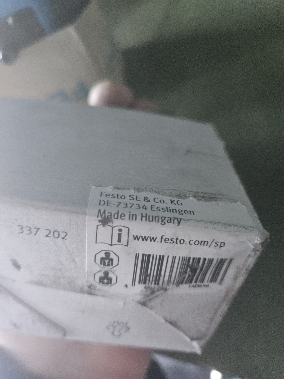 Festo  HEE-3/8-D-MIDI-24 (172941) Einschaltventil On/Off Valve, New In Box, NEU