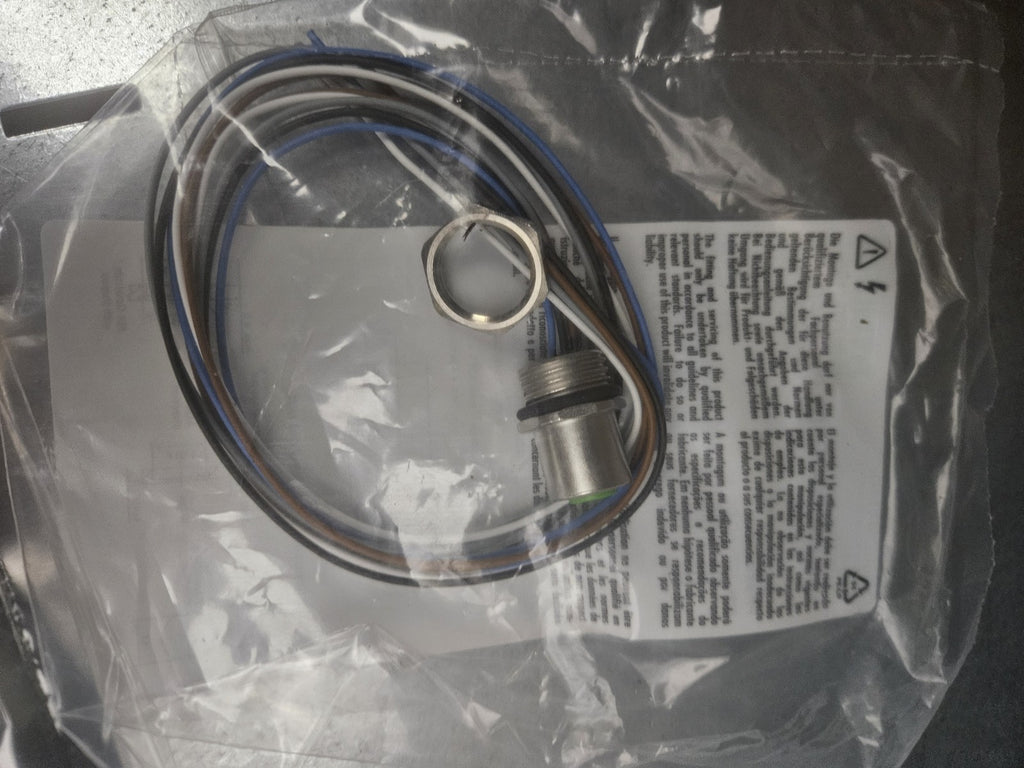 MURR Elektronik 7000-13562-9720050 M12 female recept. A-cod. front incl. nut NEW