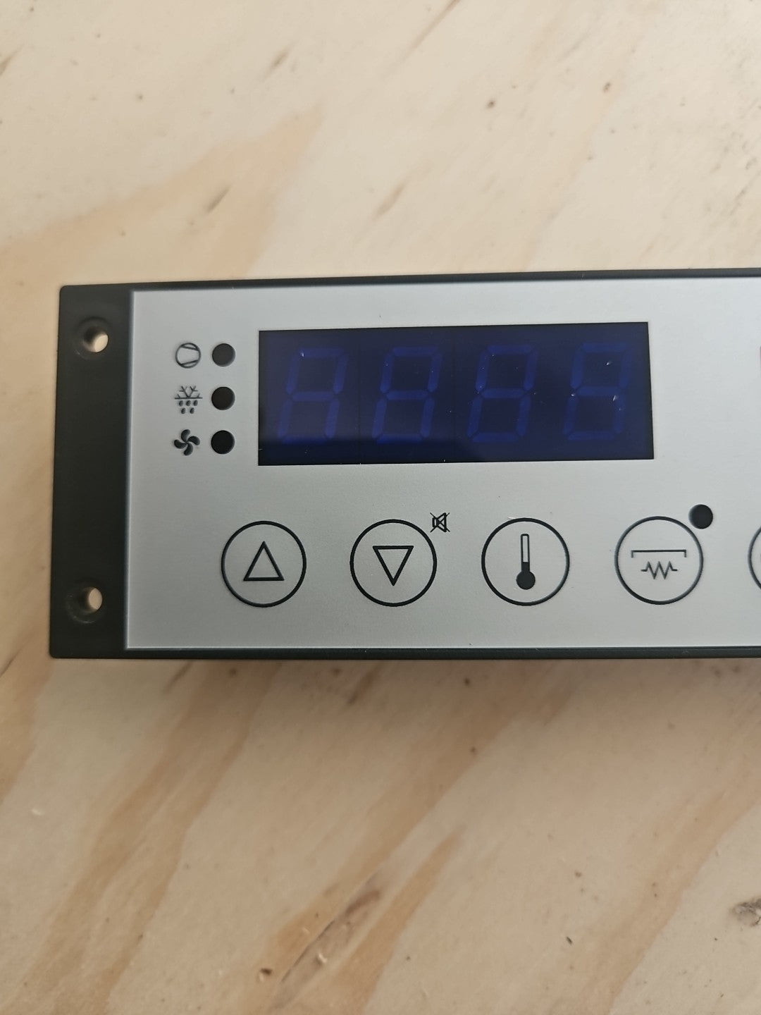 störk tronic ST181-Berner, LADENBAU Temperaturregler, Display, Steuerung Neu New