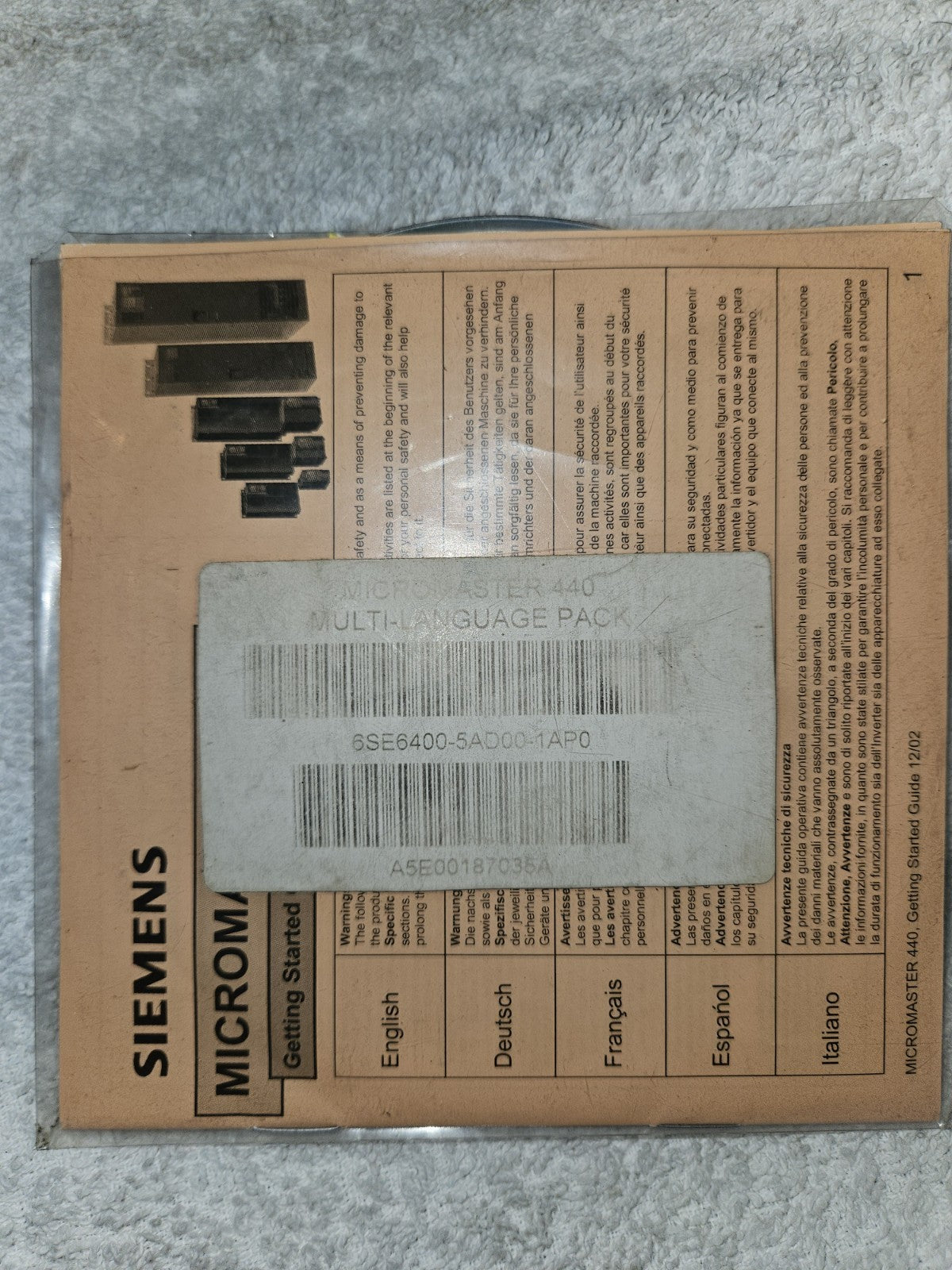 Siemens A5E01045378A + 6SE6400-5AD00-1AP0 Micromaster 420/430/440 Software, new