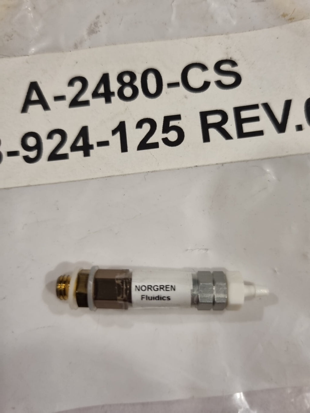 NEW Norgren 4LR-010-D06 Pneumatic Control Restrictor 4LR010D06 new old stock