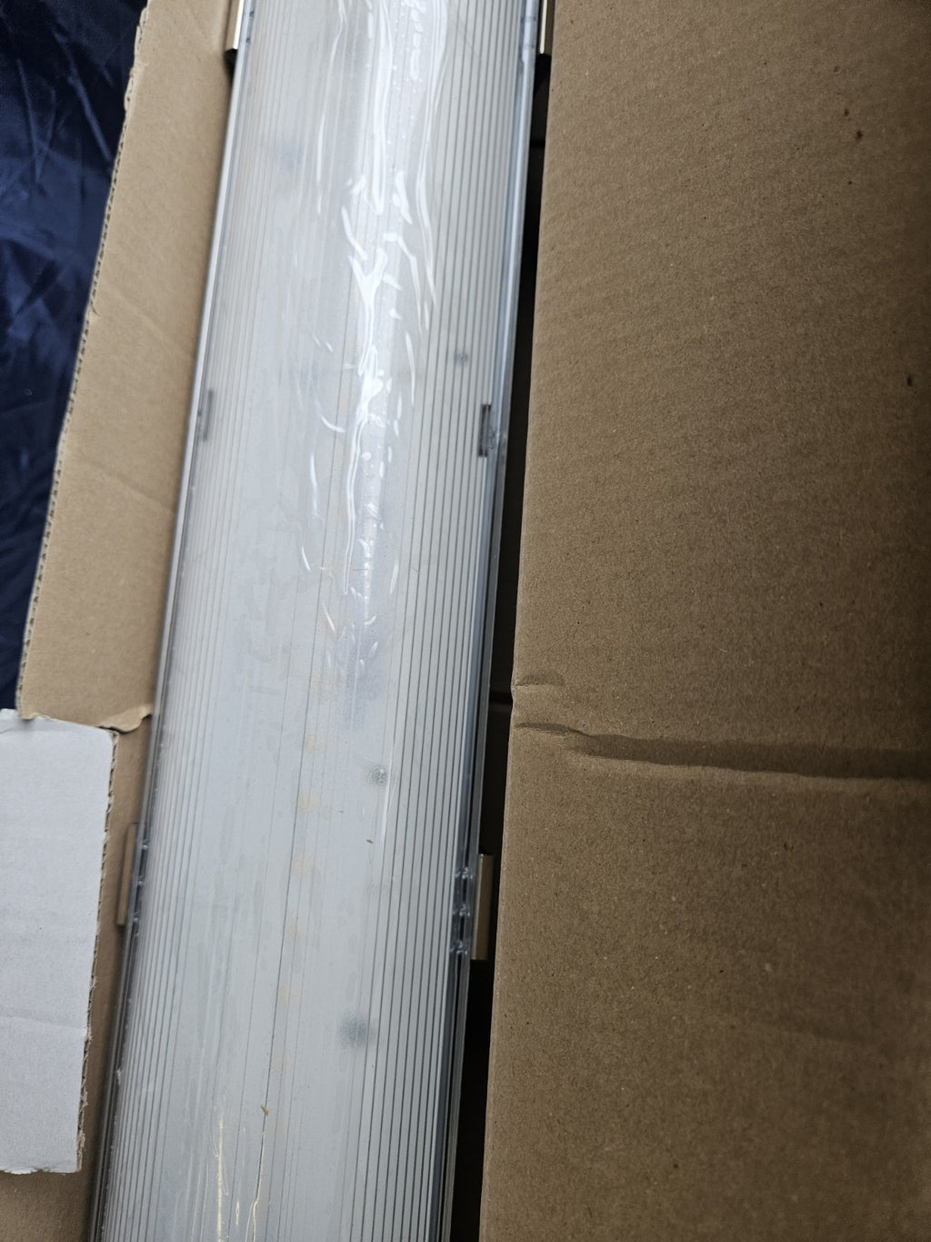 Philips CoreLine Waterproof WT120C LED18S/840 PSU L600, 4000K, Neu/ovp, New
