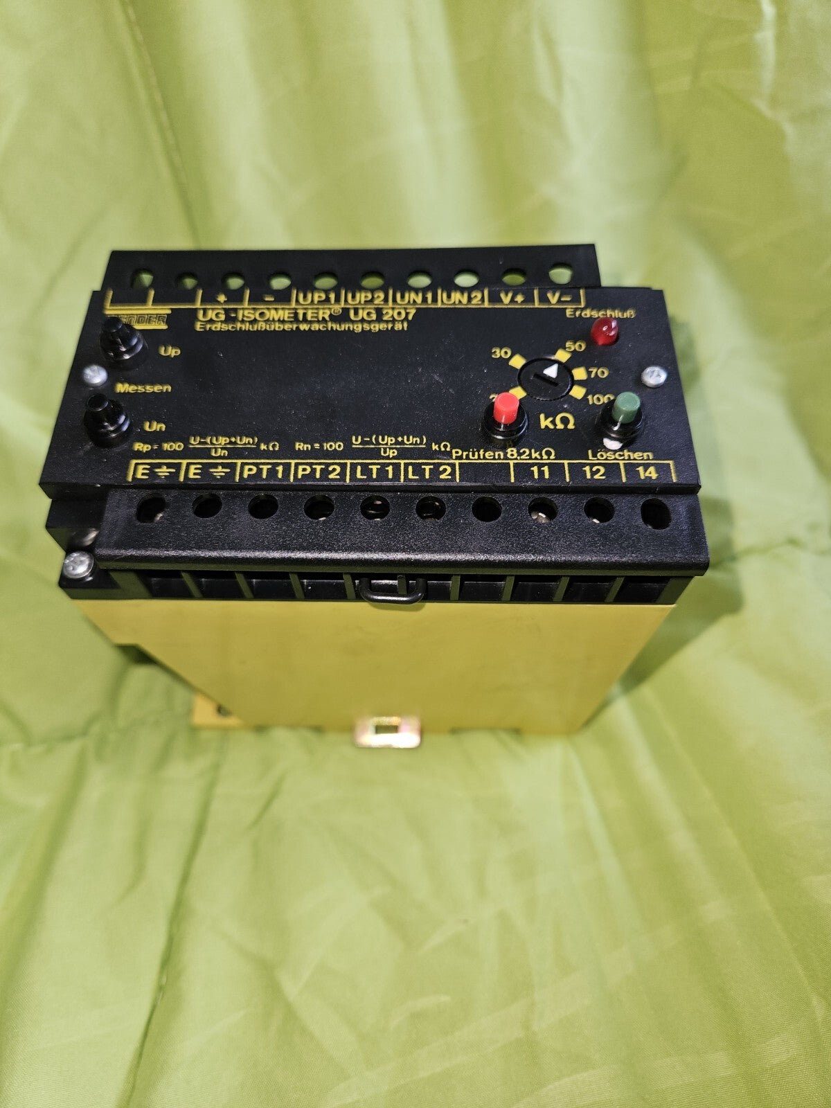 Bender UG 207 UG-Isometer | Erdschlußüberwachungsgerät, Neu, New Unbenutzt