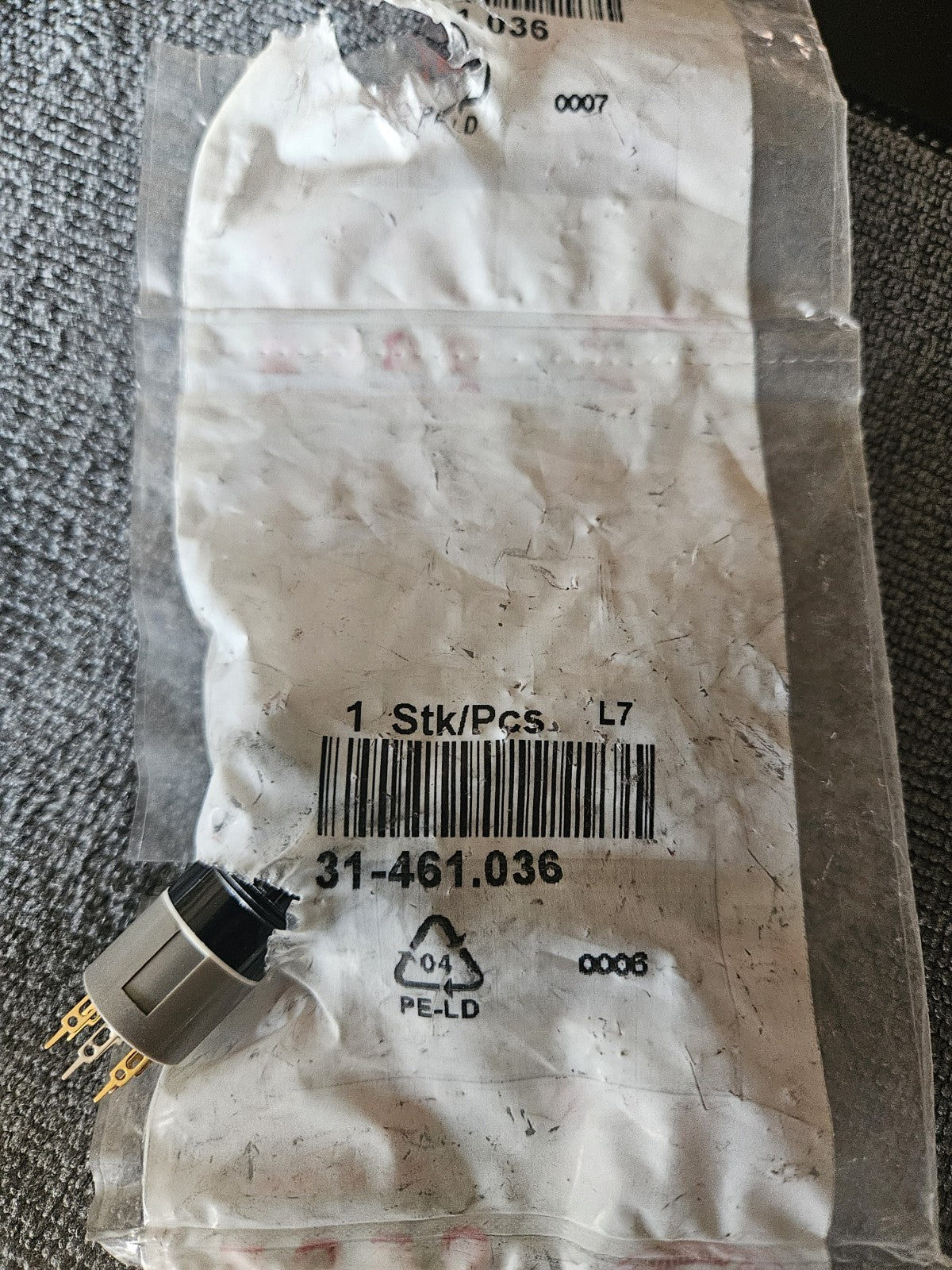 1 x EAO SWITCH 31-461.036 Pushbutton Drucktasten SCHALTER NEU/OVP nos New