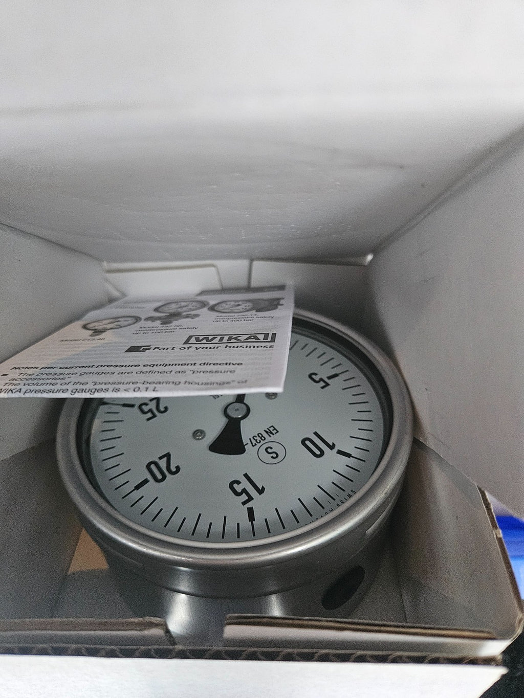 WIKA Manometer Glyzerin 233.30.100, diverse Modelle zur Auswahl G1/2"B, neu/ovp
