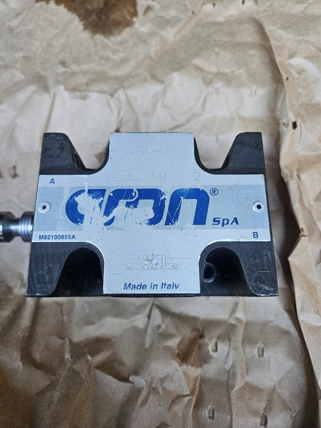 Brevini ARON SpA AD5001M, M82100865A & M18.06.0011A  Hydraulik Ventil Block 