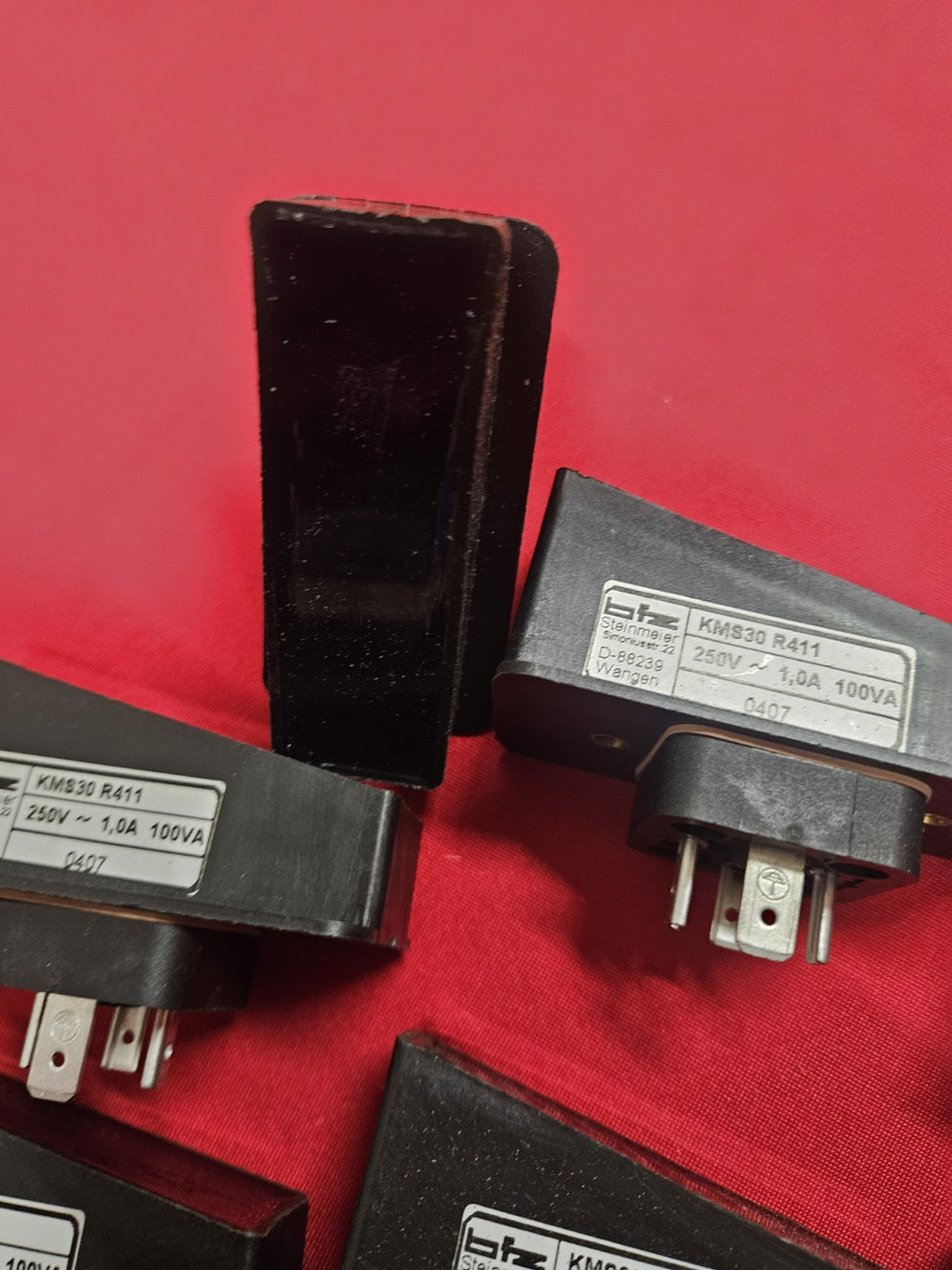 BFZ Steinmeier KMS30 R411, Magnetschalter, Relais Sensor, Switch Neu New Unused 