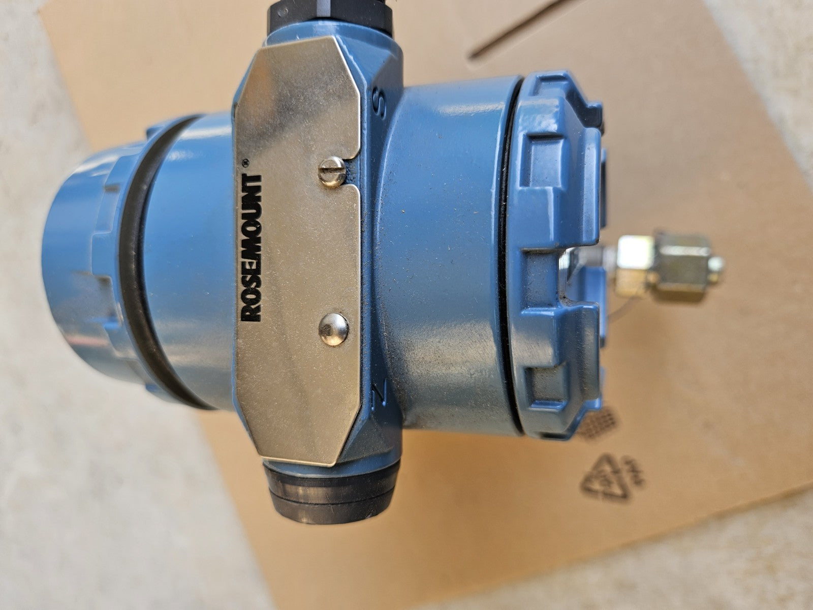 Rosemount 3051-CD1A22A1CB4M5 Drucktransmitter 2000PSI/138 bar,10,5-55VDC New Neu