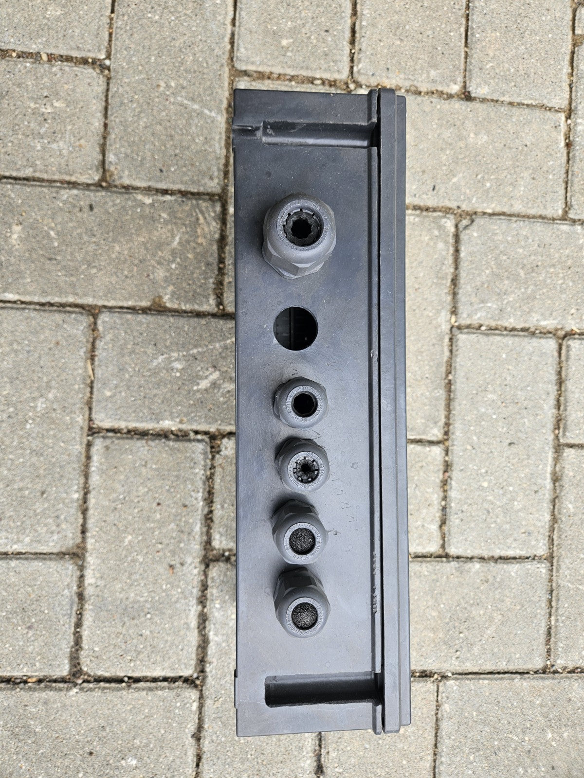 Stahl 8145/181 8146/171 Enclosure for EEx Terminal Strip New Unused Neu