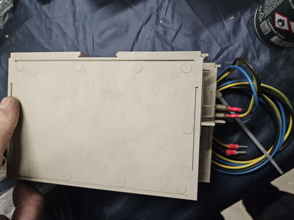 Siemens Teleperm 7NG1101-1AD27-1JE5, Trennverstärker, X7-528 Used Fully Working