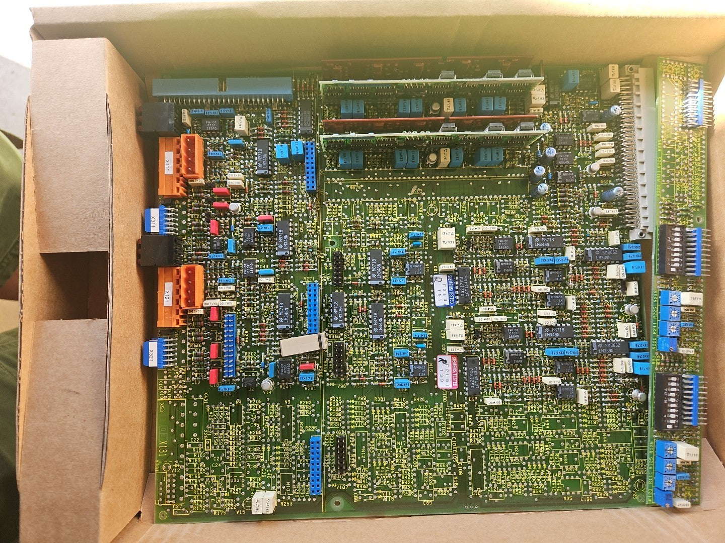 Siemens 6SC6100-0NA11 / 6SC6 100-0NA11 SIMODRIVE 610 AC-VSA FBG Regelung analog 