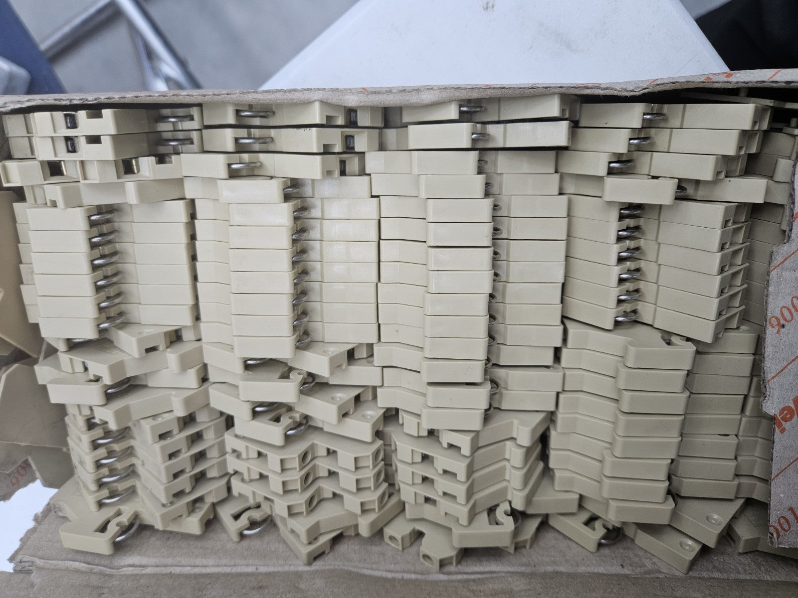 100x Durchgangsreihenklemme Weidmüller DK4/32 Doppelstock-Reihenklemme 4mm² NEU!