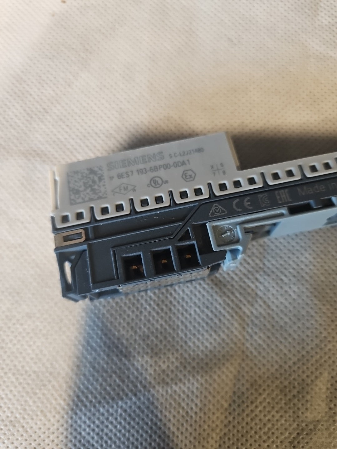  Siemens 6ES7193-6BP00-0DA1 SIMATIC ET 200SP 6ES7 1936BP000DA1 Neu/ovp New 