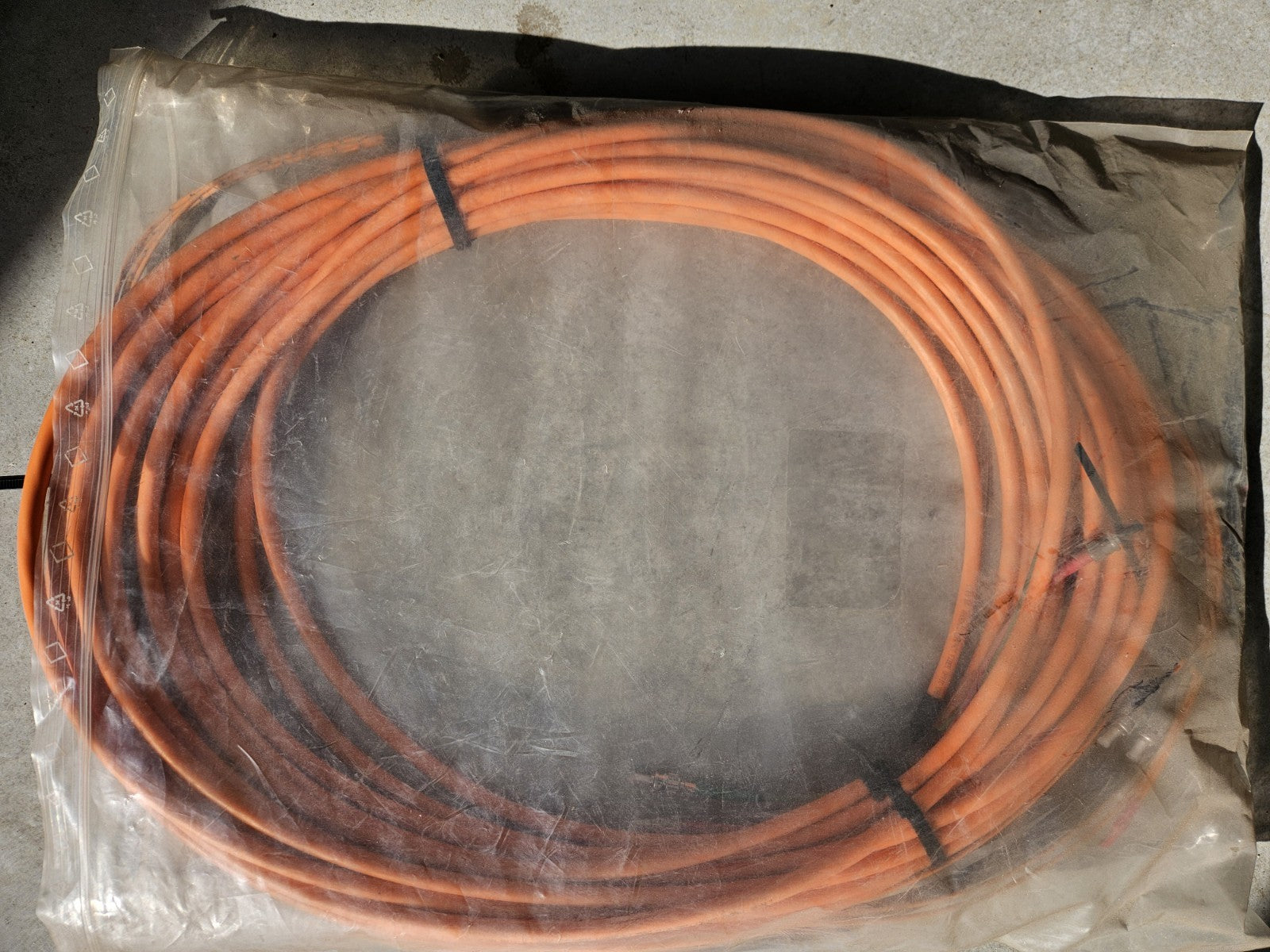 Phoenix Contact Fiber Optic Cable I-V(ZN)H11Y 2G50/125 2,5B600 +0,7F1200 GDM 