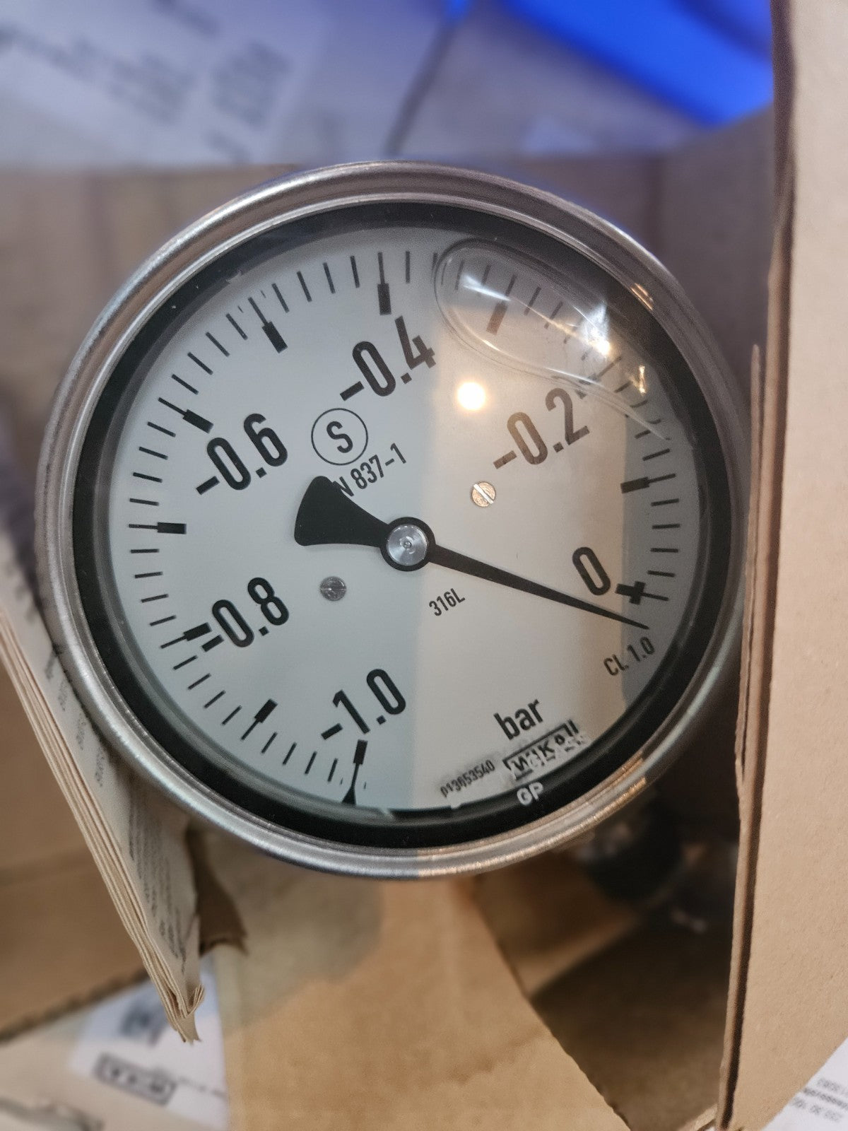 WIKA Manometer Glyzerin 233.30.100, diverse Modelle zur Auswahl G1/2"B, neu/ovp