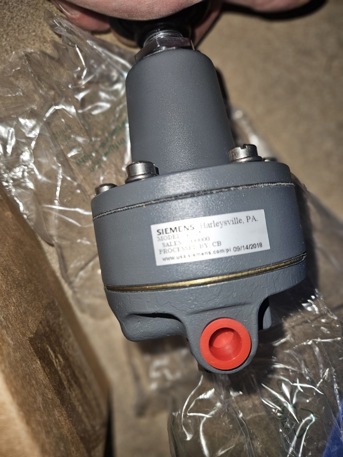 👀 NEW SIEMENS 0.5 - 15 PSIG PRESSURE REGULATOR 1/8" NPT MODEL 40-15