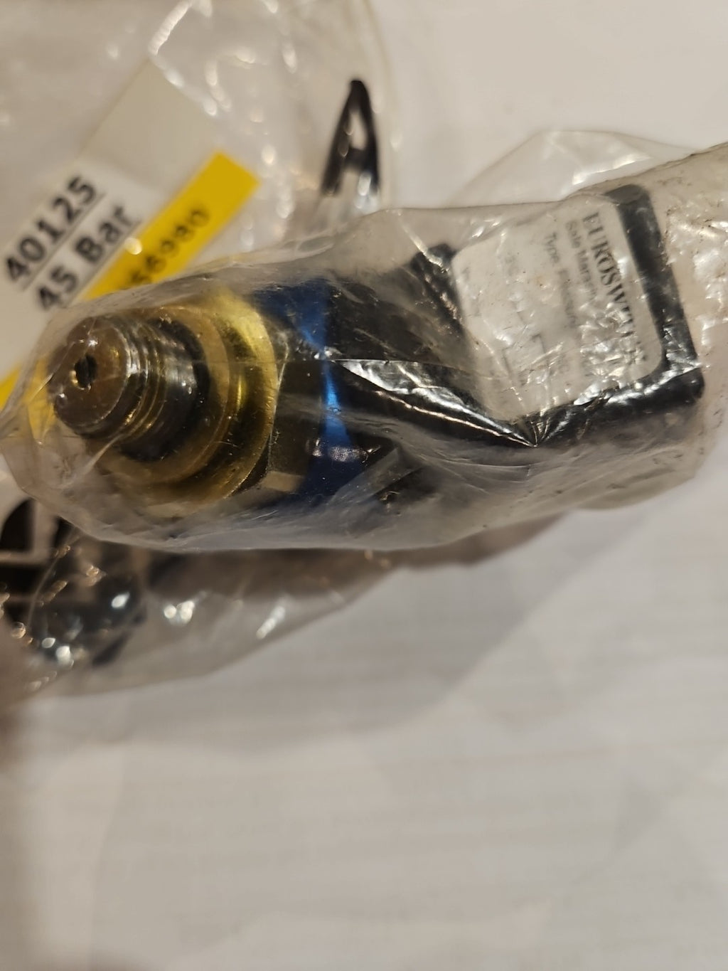 EUROSWITCH Model  2420224 Pressure Switch 25-80 bar New Neu Unused Unbenutzt