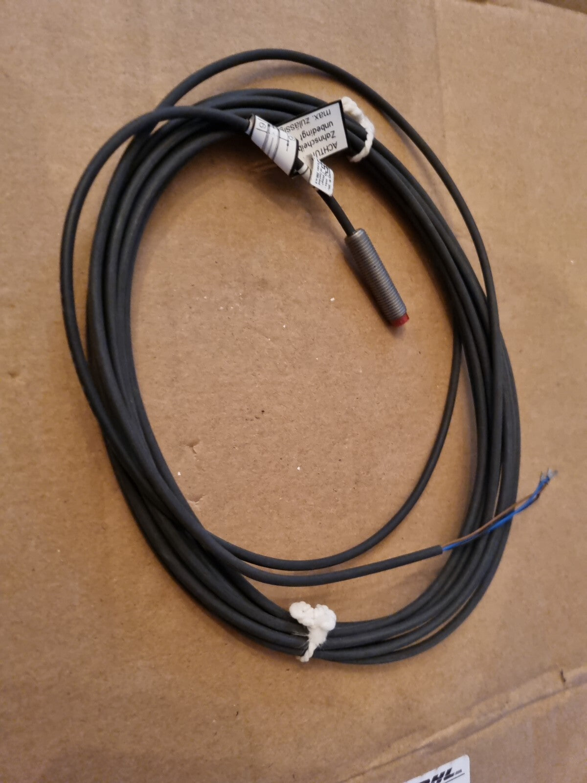 LOT of 4 x BALLUFF INDUCTIVE SENSOR BES 516-384-e3-c pu 05, new, unused 9102