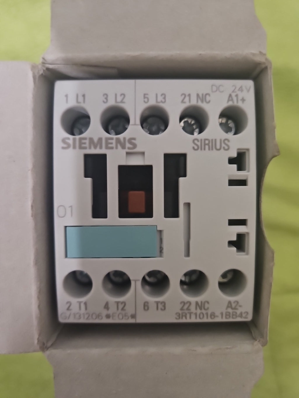 Siemens 3RT1016-1BB42 Leistungsschütz 4KW Industry Contactor 24V DC Neu/ovp New