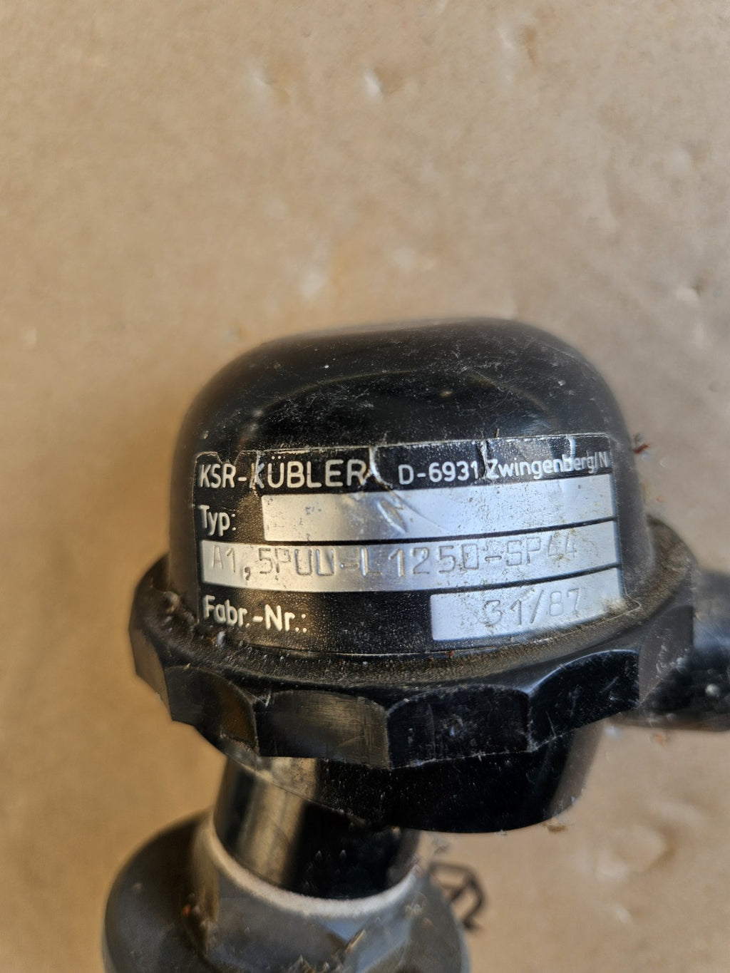 KSR Kuebler A1,5PUU-L1250-SP44 Füllstandsanzeige Niveausensor Kuebler Nos Neu
