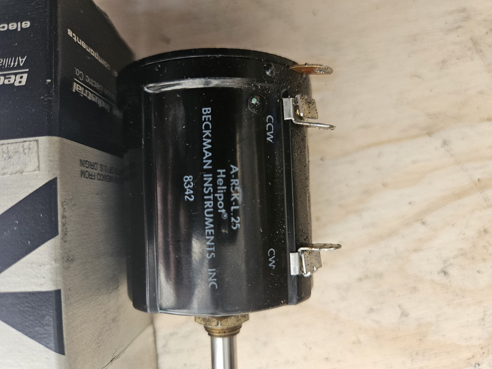 Beckman RB Helipot A-R5K-L.25, 8342 Duodial Turns Counting Dial *NEW in a Box*
