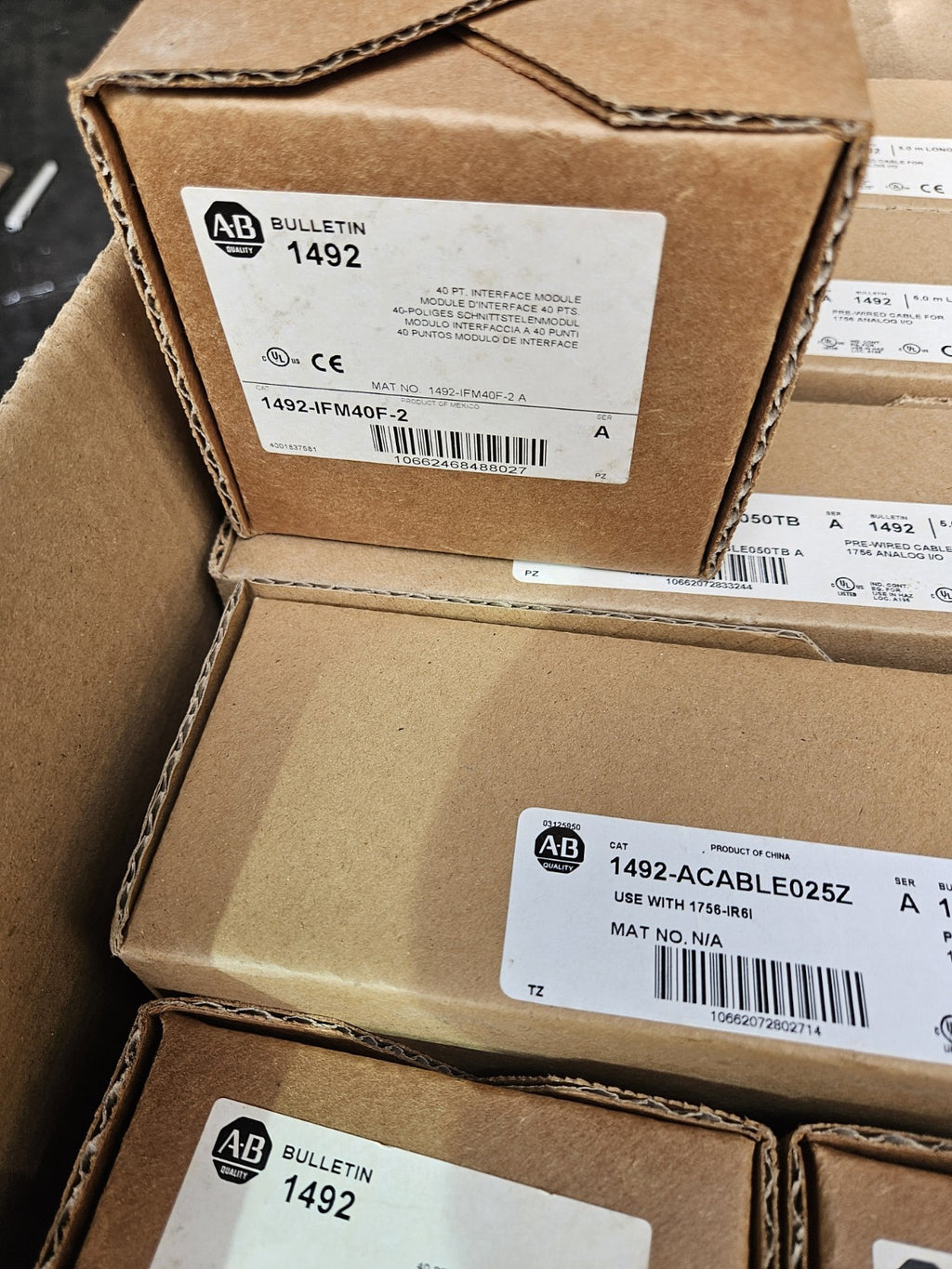 Allen-Bradley Interface Modul | Ser. A | 1492-IFM40F-F2 new in Box, unused Neu