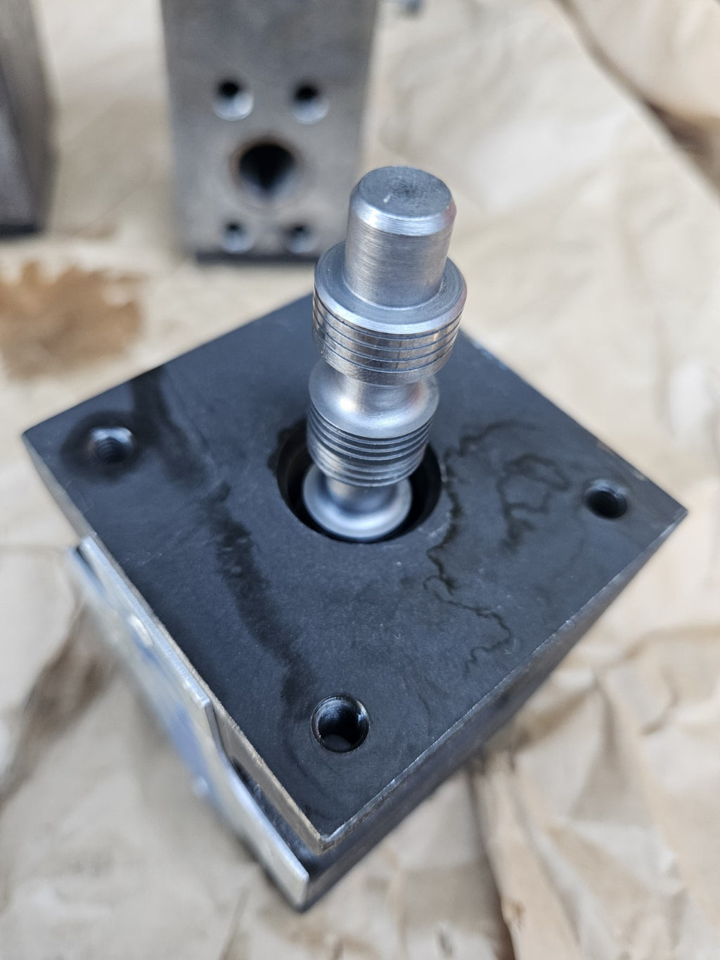 Brevini ARON SpA AD5001M, M82100865A & M18.06.0011A  Hydraulik Ventil Block 