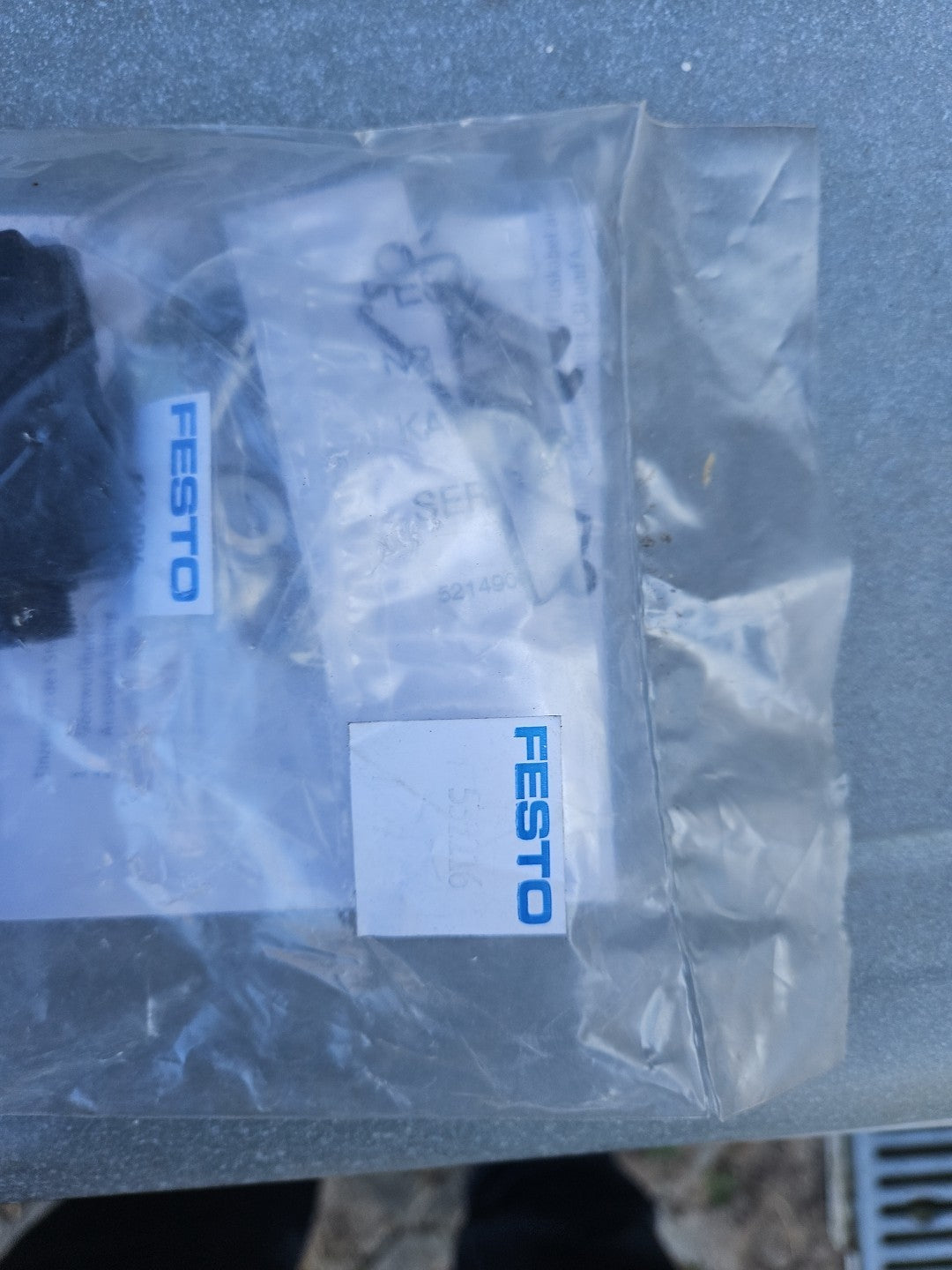 Festo Montagesatz Stecker FBS-SUB-9-GS-DP-B 532216 693094 mounting set Neu/ovp