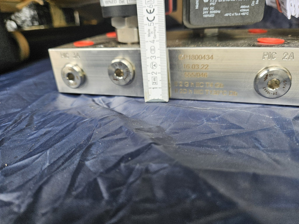 GSR Edelstahl Hydrauliksteuerblock Steuerblock Hydraulikblock Exschutz Neu/ovp 