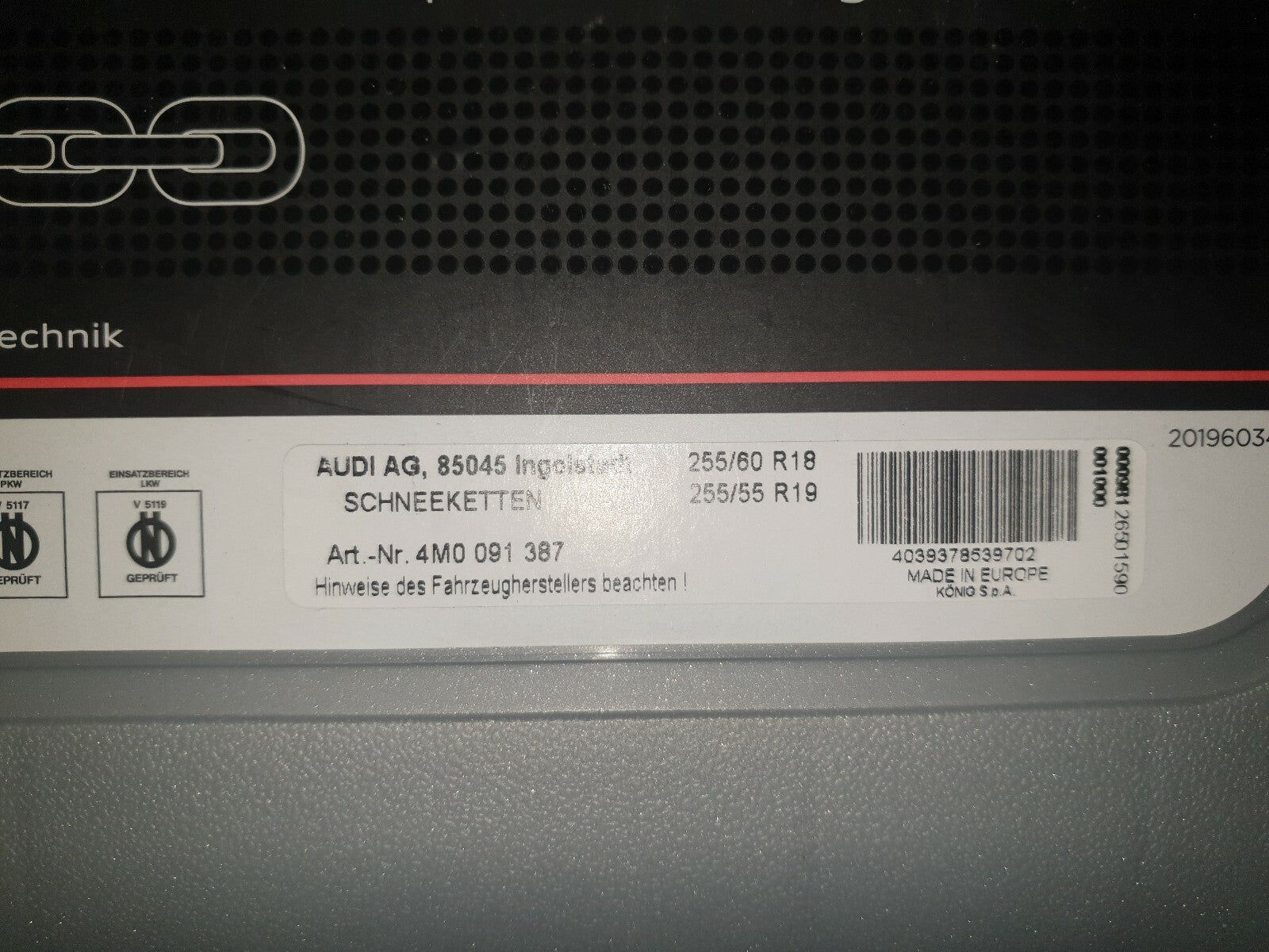 Org.AUDI Schneeketten 255/60 R18 und 255/55 R19, Neu und ovp, Art.4M0091387