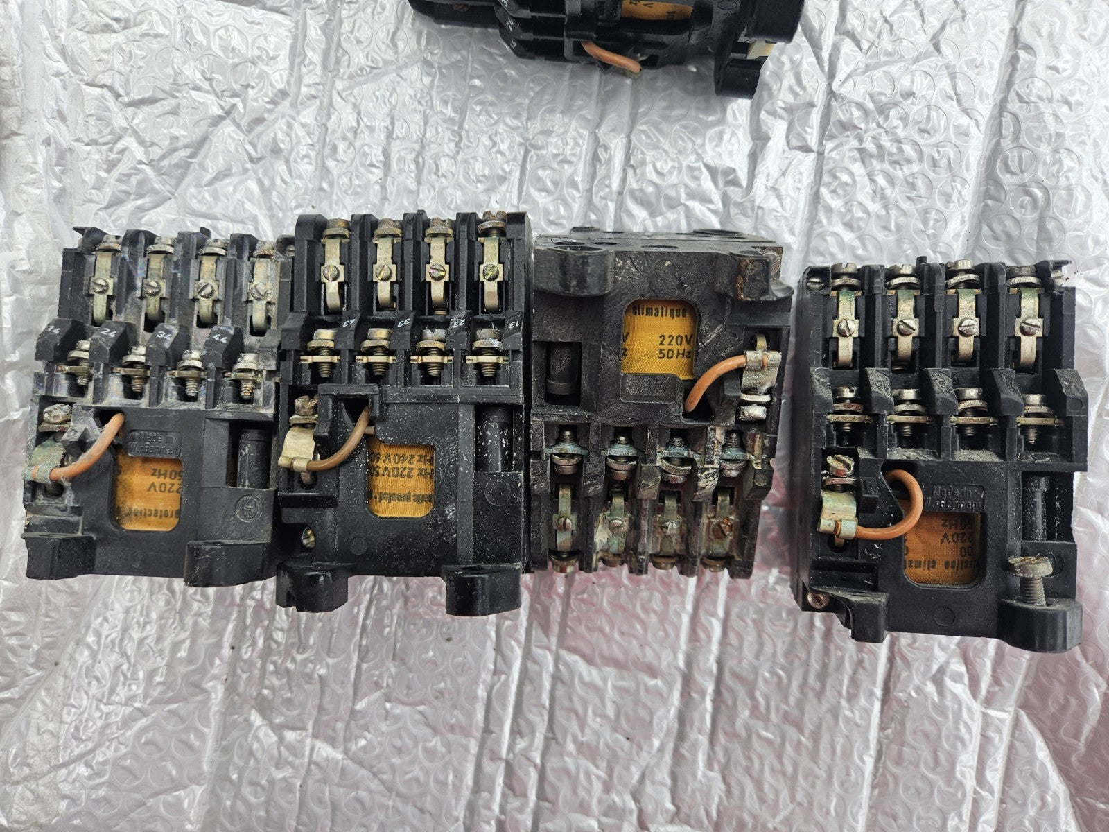 4 x Kloeckner Moeller DIL00L-62 Schütz contactor Used working