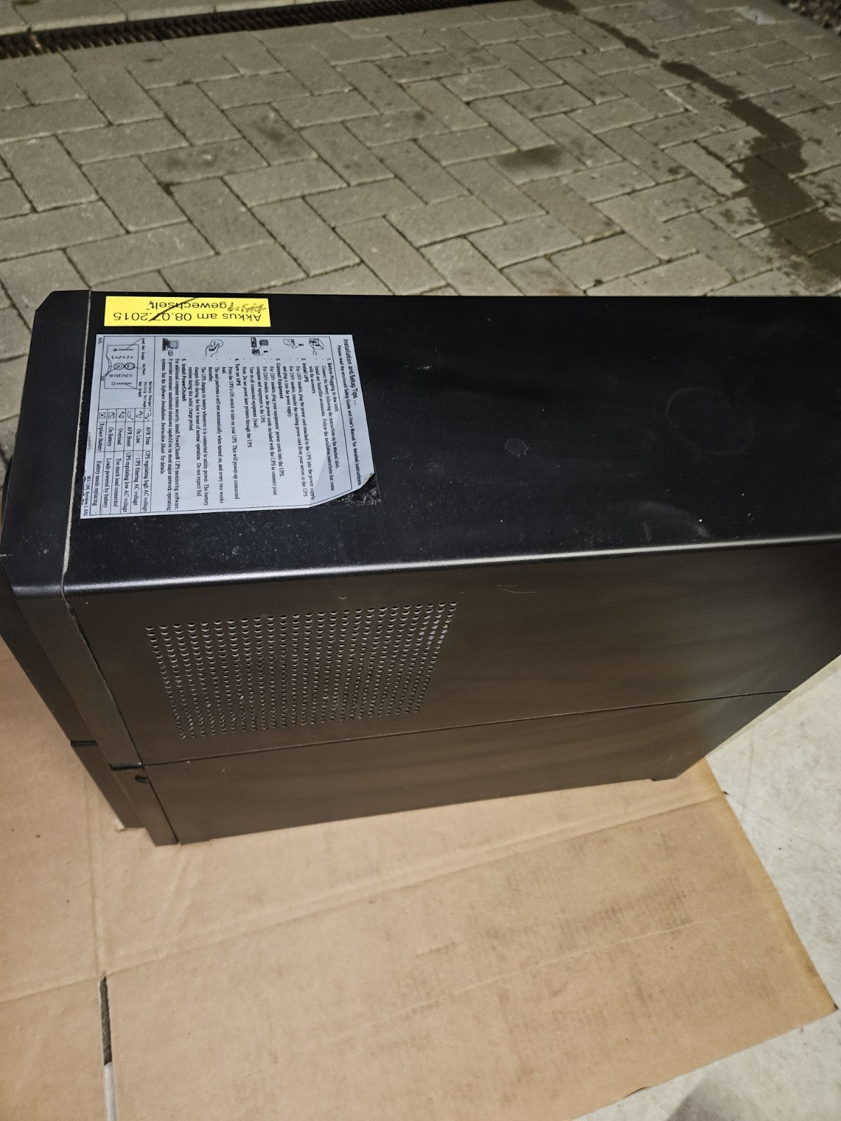 APC SMART-UPS 2200VA 1980W 120V 20A SUA2200 inkl Batterien, Tested Working