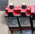 Endschalter Bernstein 188-UV1Z w PG 608.6303.011 Switch sensor neu new