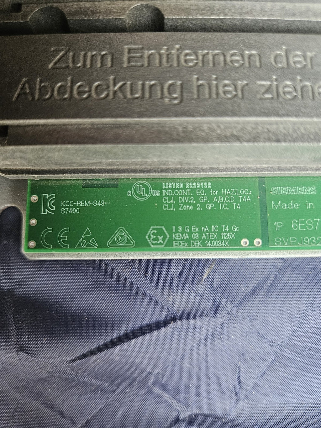 Siemens SIMATIC S7-400 UR2 Rack 6ES7400-1JA01-0AA0 + 6ES7407-0DA02-0AA0