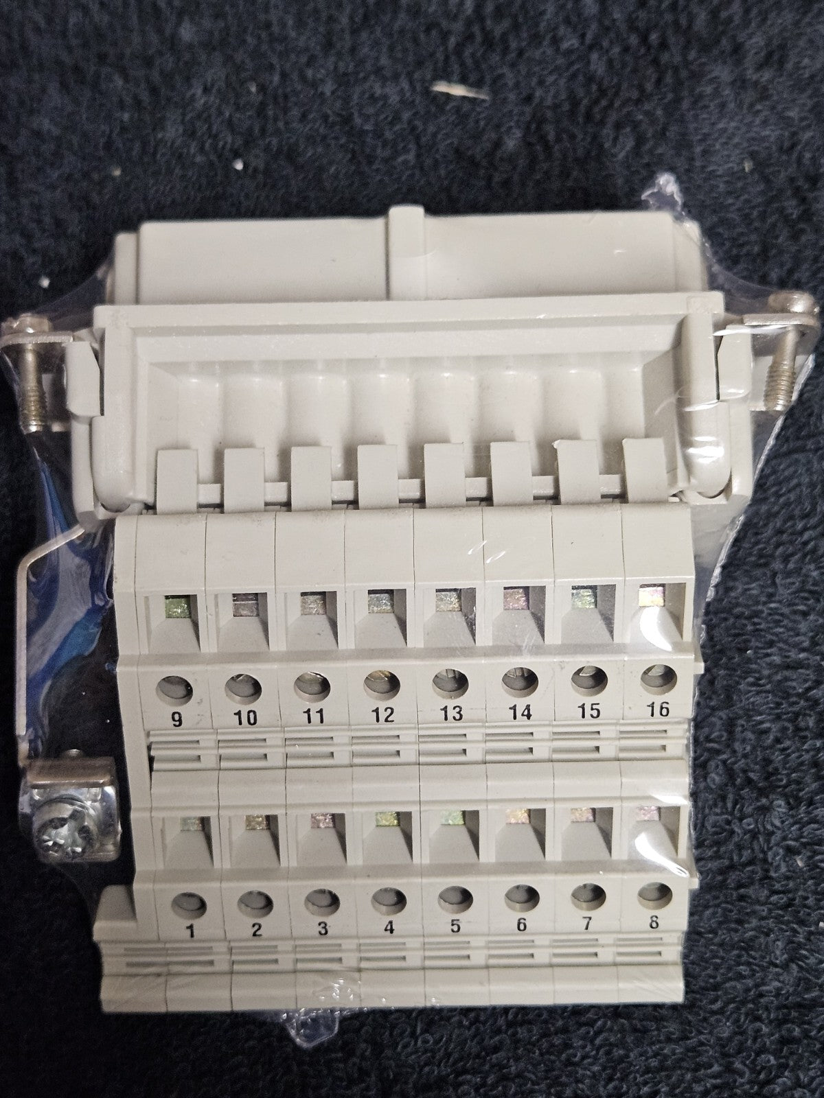 Phoenix Contact HC-KA 16-Position Industrial Connector Insert - 500V 2.5mm² NEW