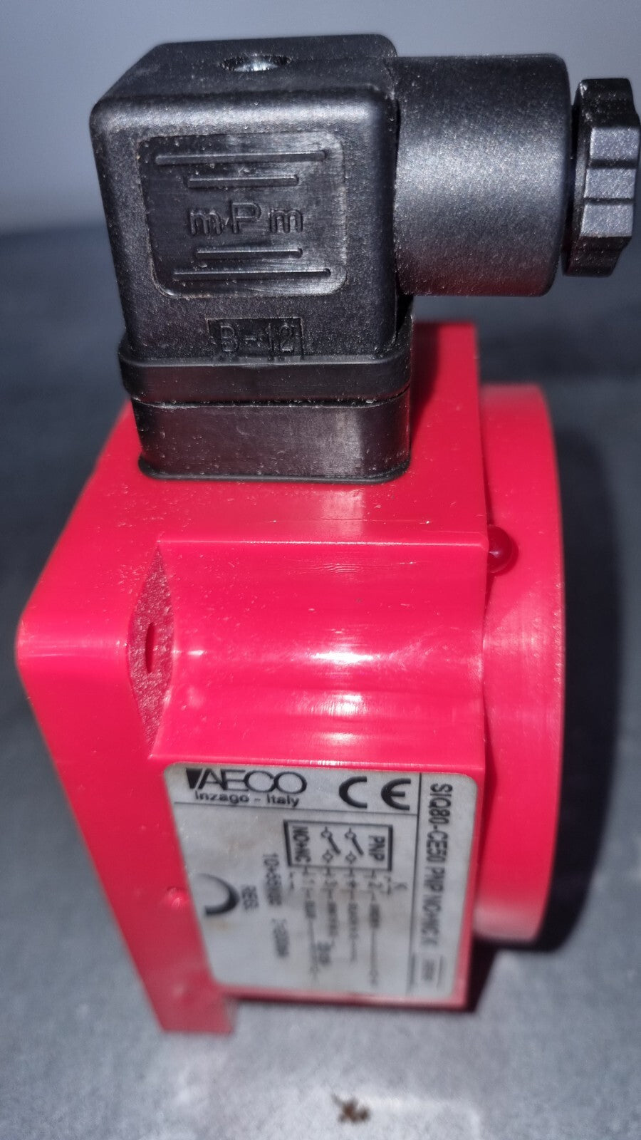 AECO SIQ80-CE50 PNP NO+NC K INDUCTIVE sensor New/unused