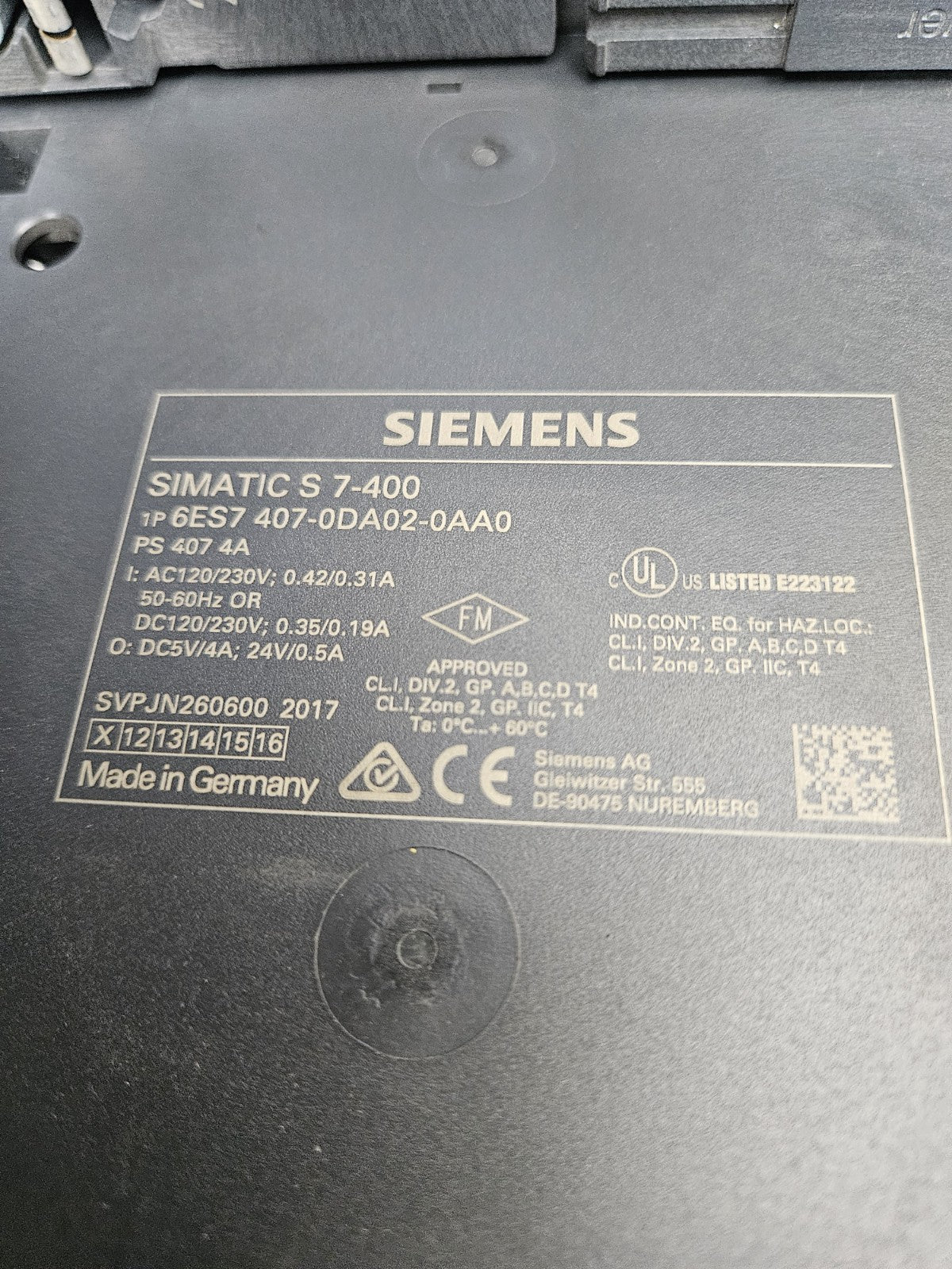 Siemens SIMATIC S7-400 UR2 Rack 6ES7400-1JA01-0AA0 + 6ES7407-0DA02-0AA0