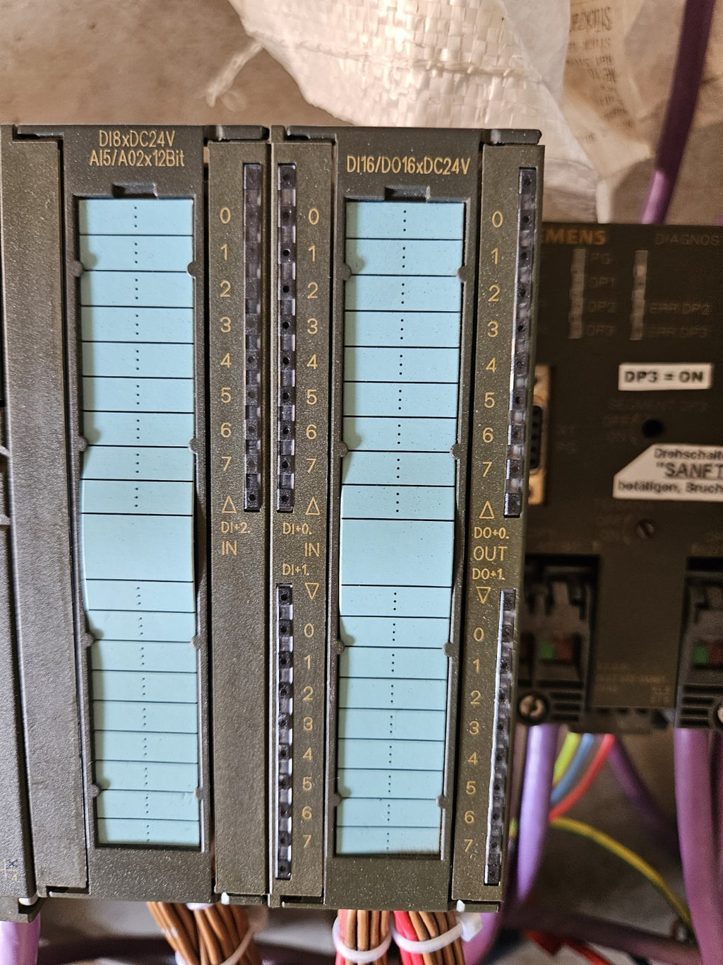 Versuchsaufbau mit Siemens Simatic S7-300 314C-2PN/DP CPU, Coupler, Repeater u.a