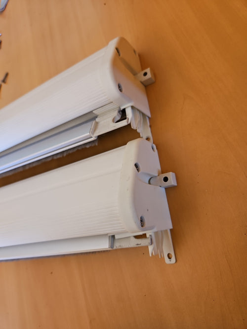 2 X Seitz/Dometic S4, Innenrahmen mit Verdunkelung,Doppelrollo, 1100mm x 350mm