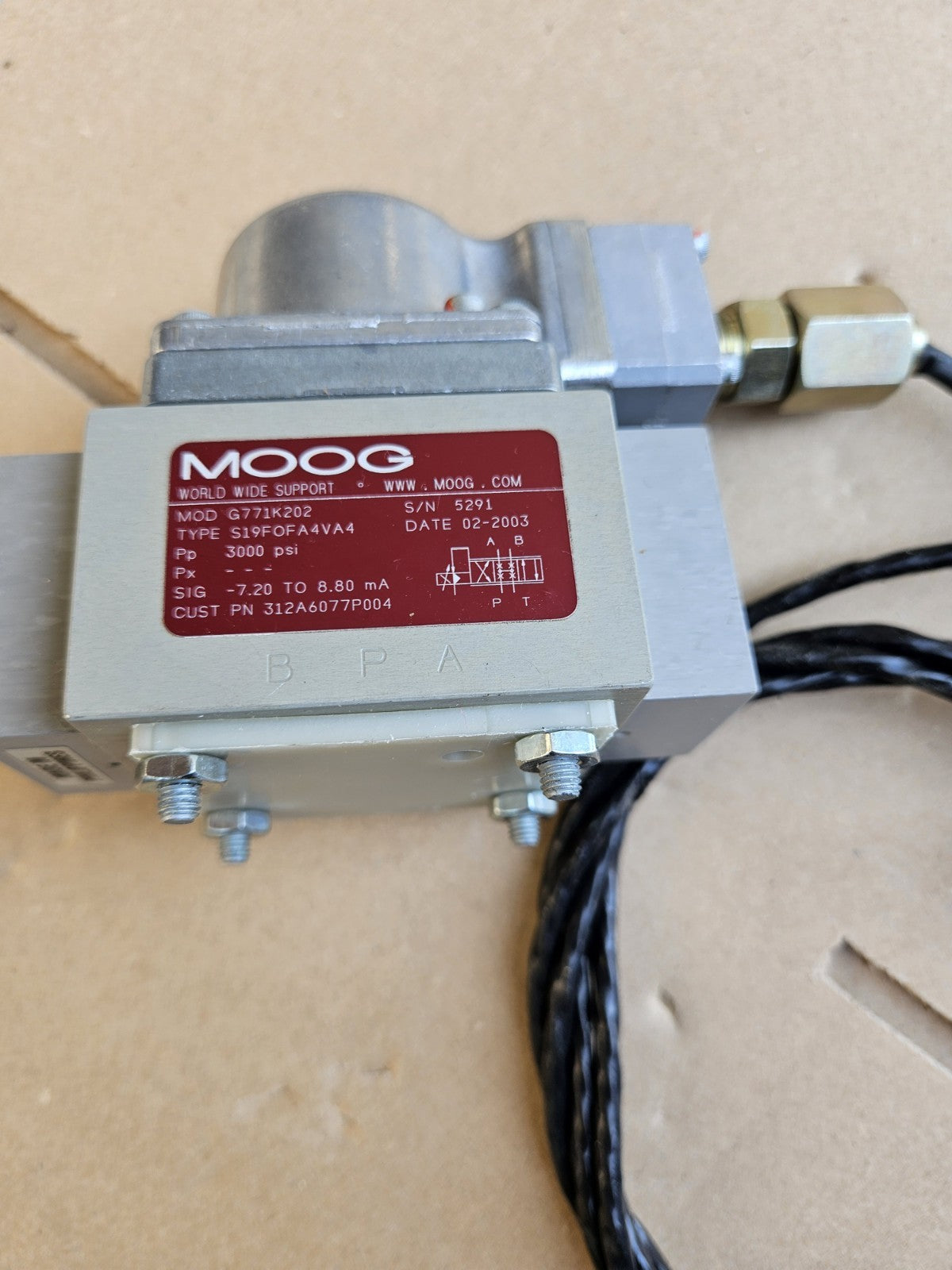MOOG G771K202 FLOW SERVO CONTROL VALVE 312A6077P004, S19FOFA4VA4, Ne Neu Nos