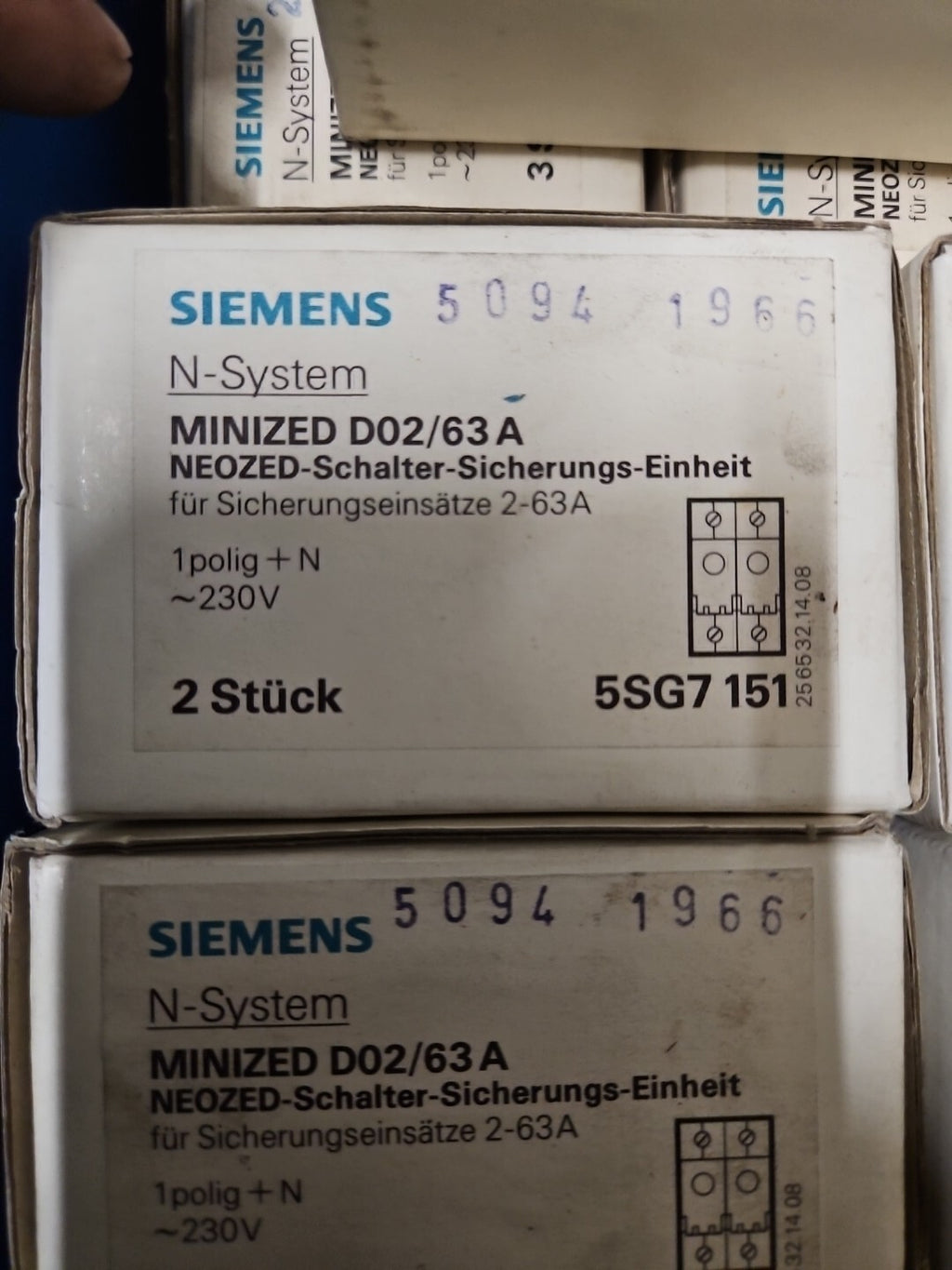 2 x Minized D02/63A, new in Box Siemens 5SG7-151 / 5SG7151 63A Neu/ovp