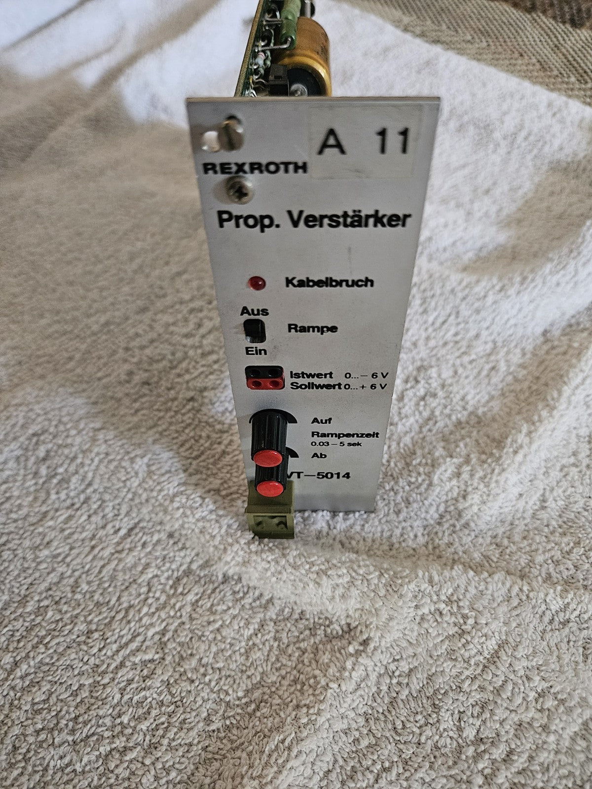 Bosch Rexroth Prop. Verstärker VT5014S33 RV / Nr. 977/0105 Proportional Amplifi.