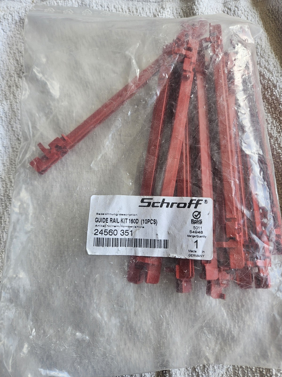 Schroff Guide Rail Kit 160D – 24560-351 – 10er Pack – NEU – für 19" Baugruppe.