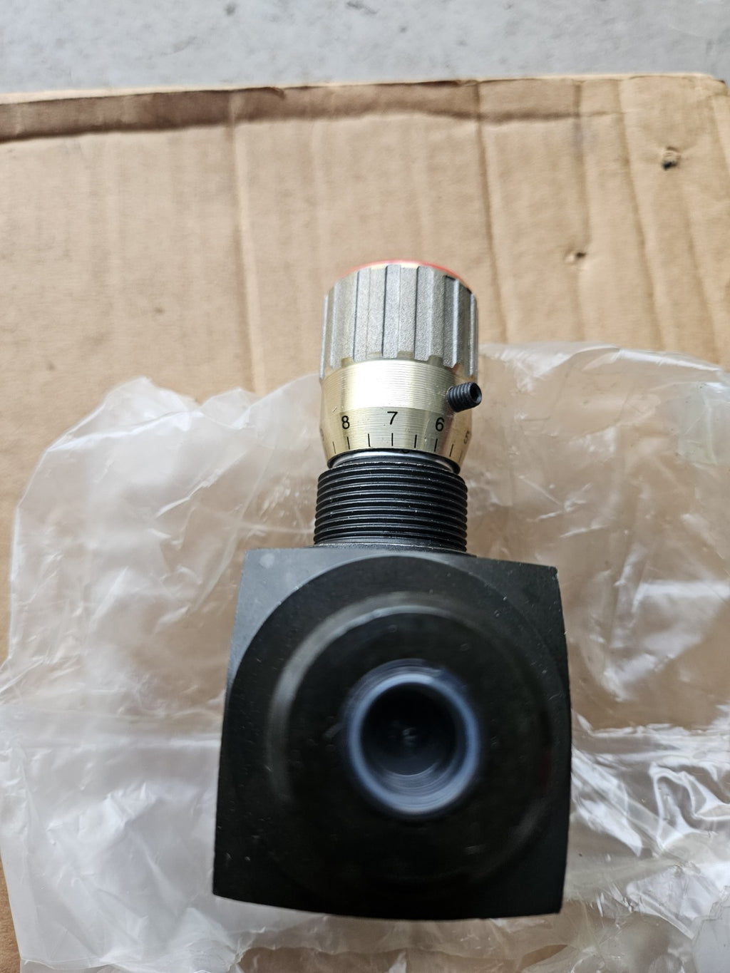 Compensated single-acting flow control valve TOGNELLA FT277/2-14 Ventil 320 Bar 