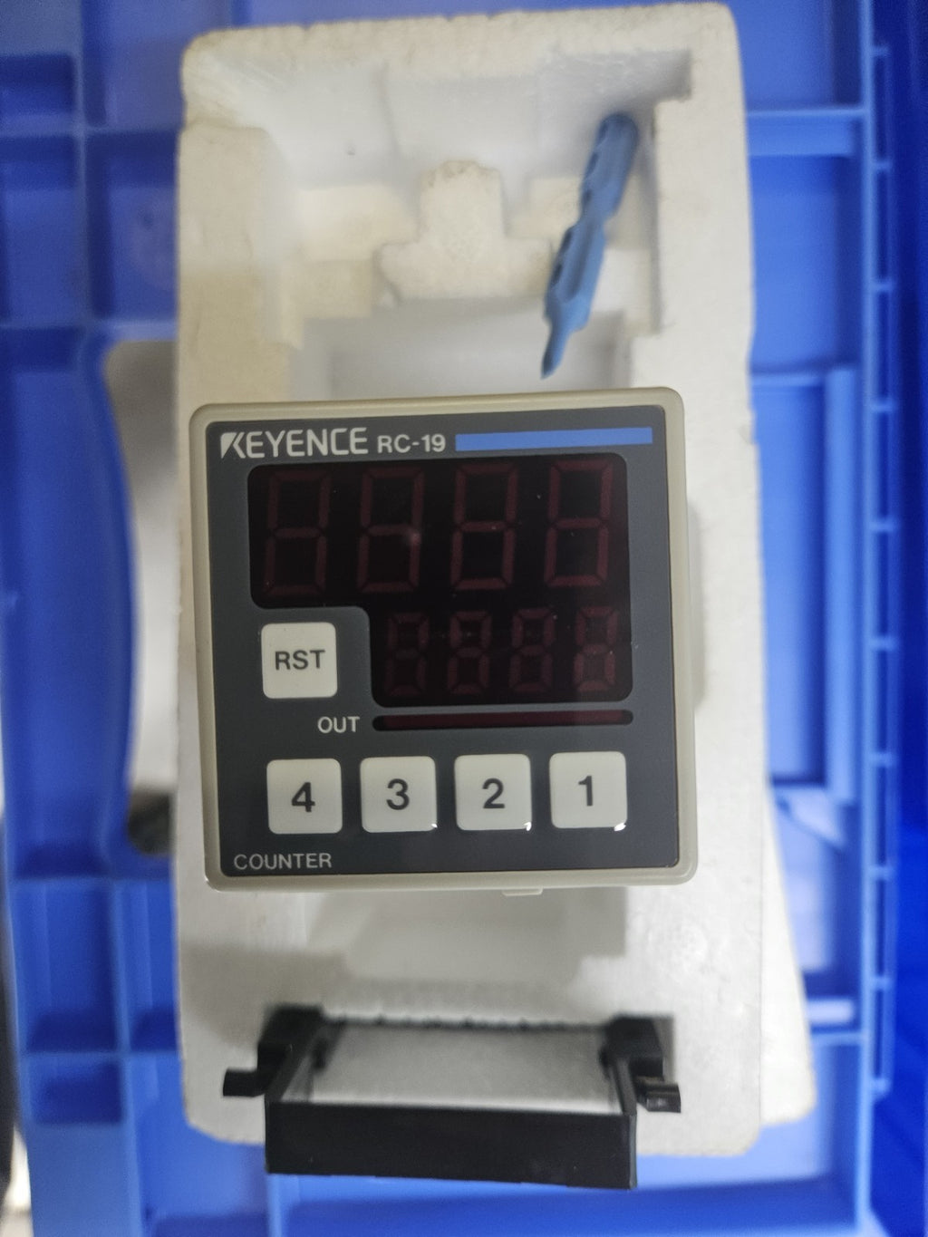 KEYENCE RC-19 Counter, Zähler, 3107654, New In Box, Unused, Neu/ovp